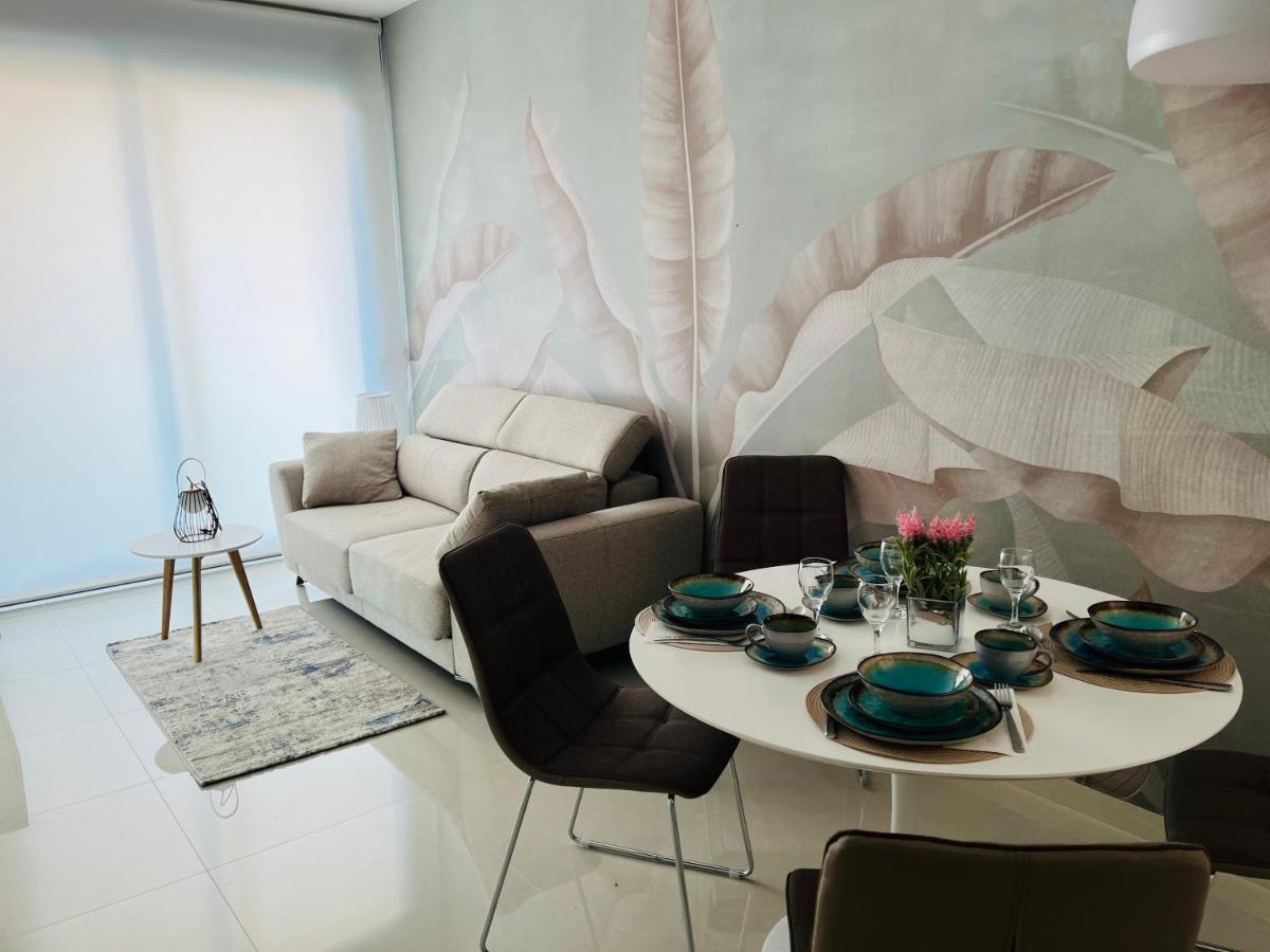 New 2022 Casanovas-Apartment Torrevieja Center المظهر الخارجي الصورة